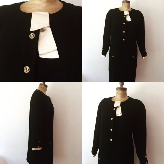 Chanel vintage Black wool dress w/ Iconic Chanel l