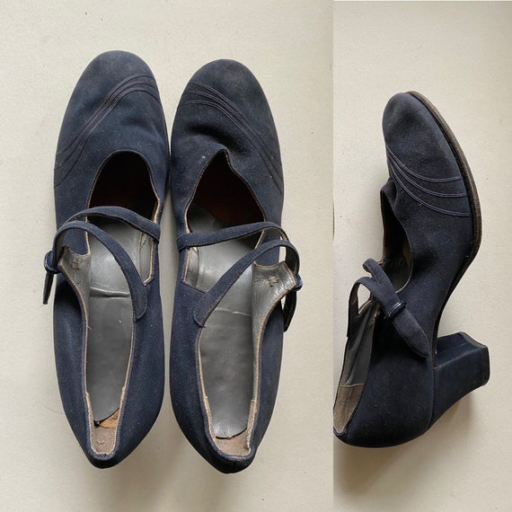 1920s/1930’s Blue suede high heeled shoes