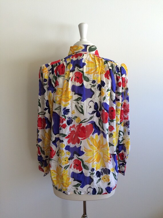Vintage 1980s Italian Silk floral blouse vintage … - image 4