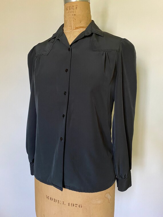1980s black silky puffy sleeve blouse - image 5