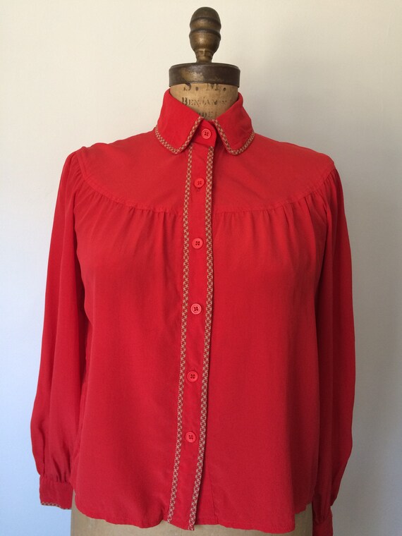 Valentino Vintage 1970’s red silk blouse with hou… - image 3