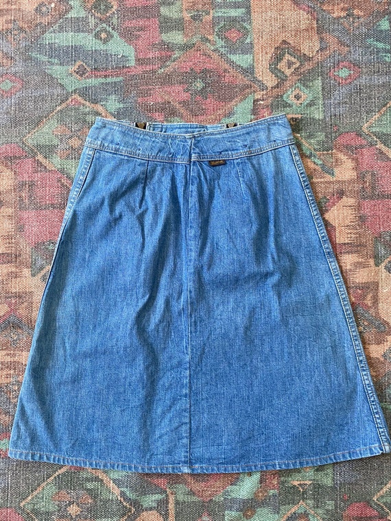 1970s Maverick denim skirt with zip front design - image 7