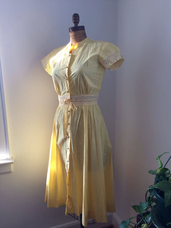 Bright yellow 1940's/50's soft cotton day dress w… - image 5