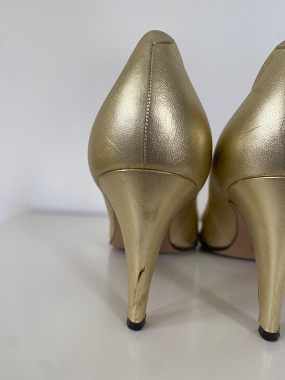 1980s gold pumps size 40 - image 4