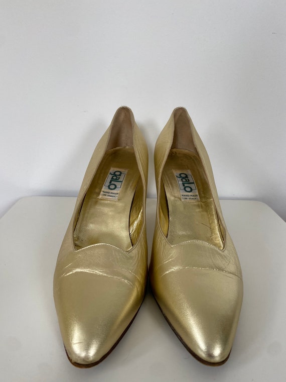 1980s gold pumps size 40 - image 3