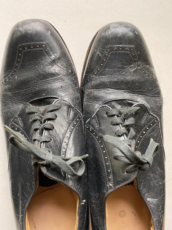 1930s black leather lace up shoes with stitching … - image 5