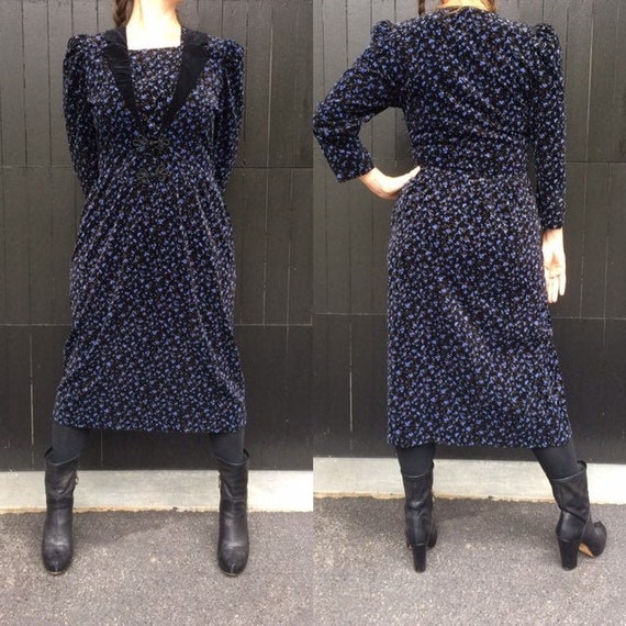 1970s Prairie dress blue and black velvet "Belle … - image 2