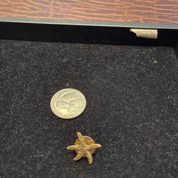 Starfish Lapel Pin