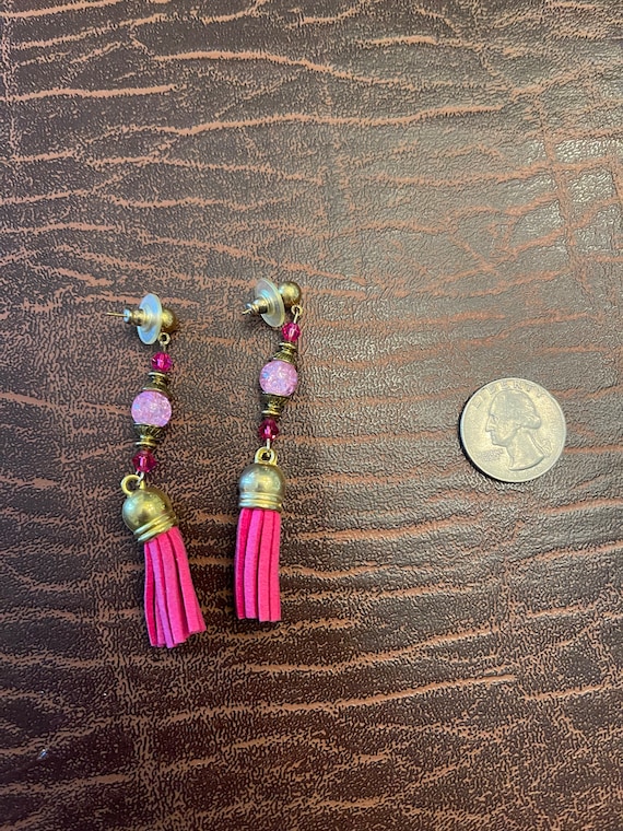 Tassel Pink Suede and  and Gold Tone Pierced earr… - image 3