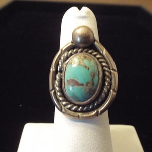 Native American Silver Ring with Cut Turquoise, Scroll work, size 5.75   8.50  grams, Ethnic jewelry, Vintage Jewelry