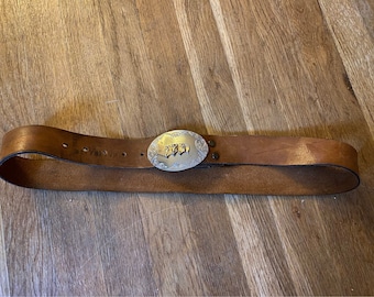 WCM New York Brown Suede Genuine Leather Belt  Gold Buckle Womens Small Vintage WCM New York Brown Suede Genuine Leather BeltGold Buckle  main image 2