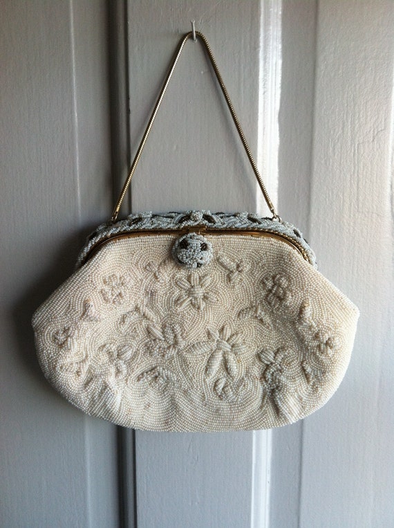 Vintage beaded ivory color handbag - image 1