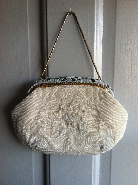 Vintage beaded ivory color handbag - image 2