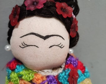 this is a  PATTERN to make FRIDA Doll- Cartamodello in ITALIANO per realizzare il pupazzo