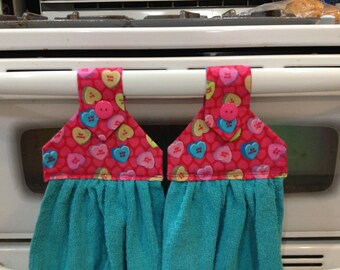 Valentine fabric top towels set of 2, light blue  towel  with a pink button