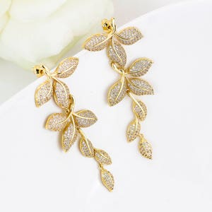 Leaf Earrings | Long Bridal Earrings | Bridesmaid Jewelry | Leaf Jewelry | Gold Leaf Dangle Earrings | Rustic Wedding Floral Earrings | Prom