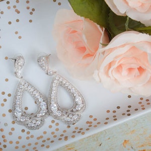 Chandelier Earrings Long Bridal Earrings Bridesmaid Jewelry Wedding Jewelry Bridal Earrings Dangle Earring Chandelier Earrings image 4