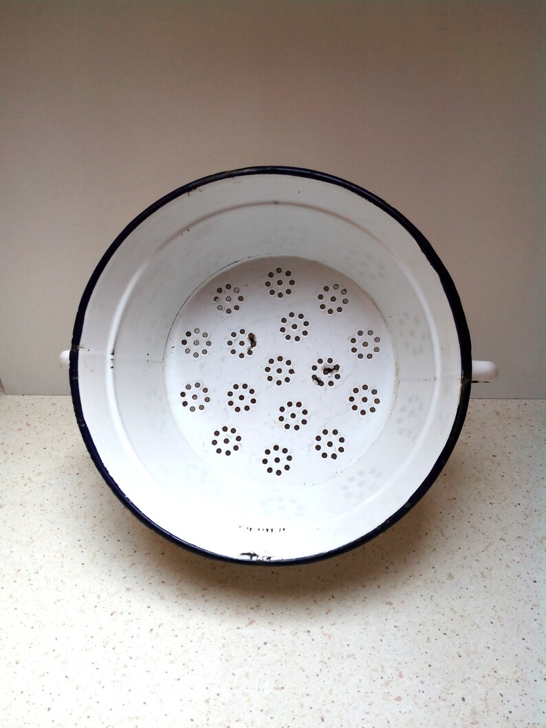 Vintage Enamel Colander Strainer Berry Bowl Rustic Kitchen Etsy