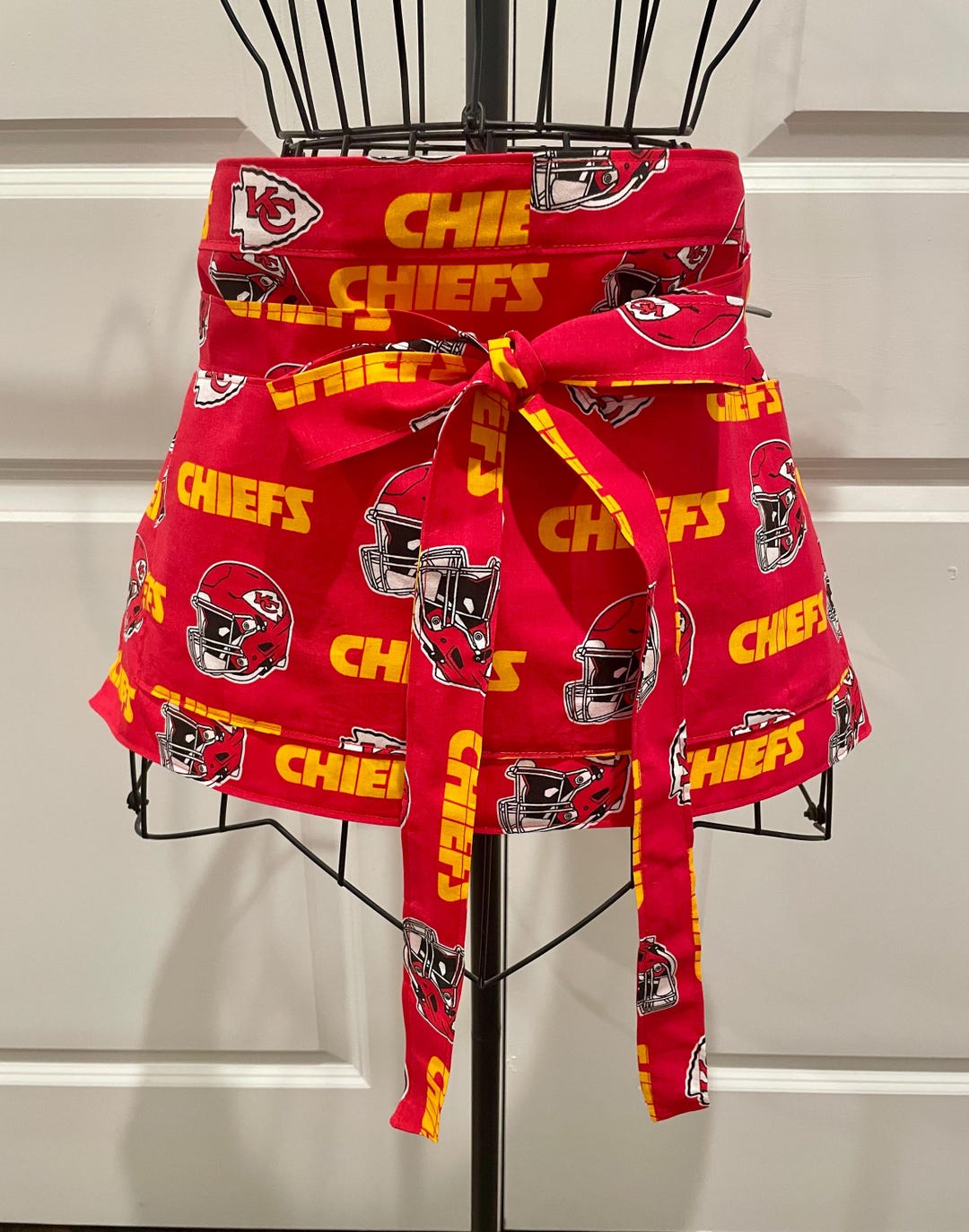 Versatile KC Chiefs Utility Apron, Vendor Apron, Server/waitress Apron ...