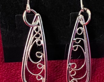 Sterling Silver Filigree Dangle Earrings