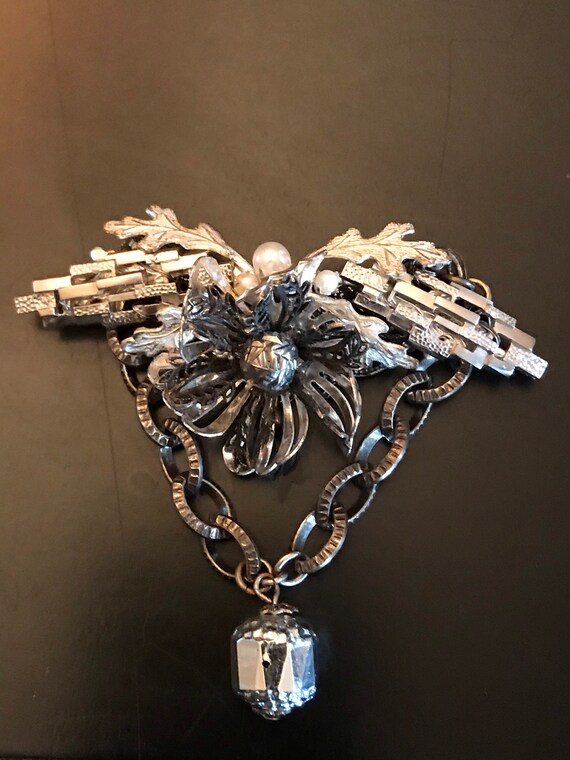 Miriam Haskell 1950s Silver Flower Brooch; Miriam