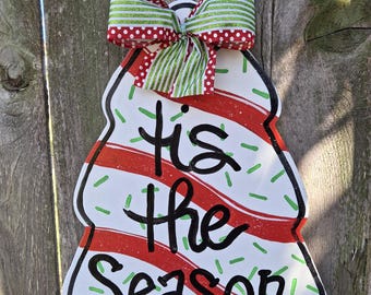 Christmas door hanger, Christmas tree door hanger, wood door hanger, personalized door hanger, Christmas decor, farmhouse decor