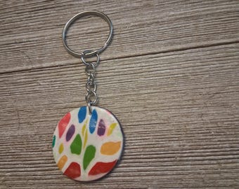 Round rainbow clay keychains