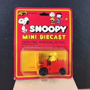 Aviva Snoopy Toy - Etsy Aviva Snoopy Toy - Etsy