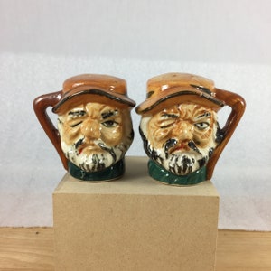 Winking Grizzled Old Man Toby Mug Salt n Pepper shakers — c1940/50s