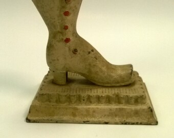 Viktorianischen Stil Boot Holz Match Holder und Striker — c1880/1910s