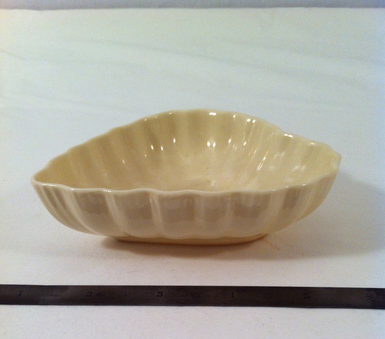 Belleek Heart Dish 7th Gold Mark Etsy