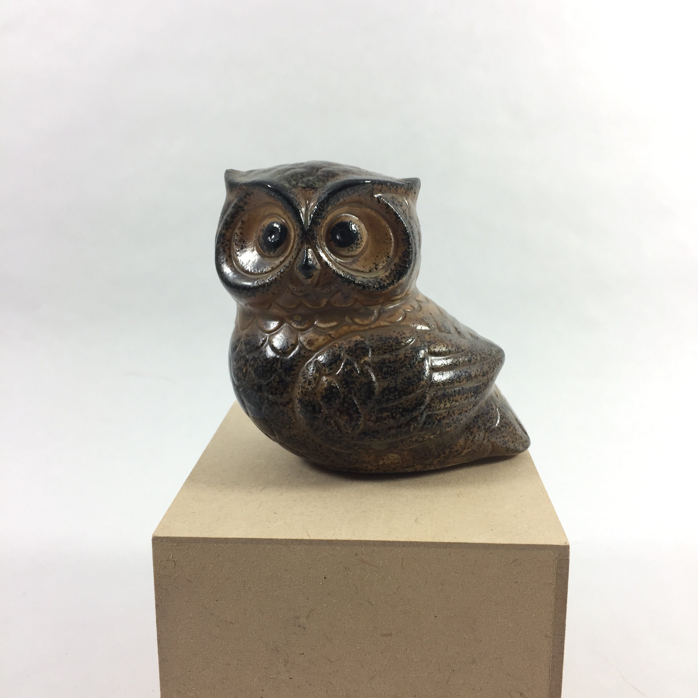 Adorable Inarco Earthtones Ceramic Owl — c1960/70s