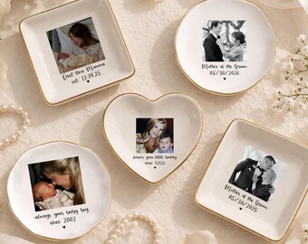 Personalized Photo Jewelry Dish, Mother of The Groom Jewelry Tray, Custom Ring Ceramic Dish with Picture, Mothers Day Gift, Wedding Gift