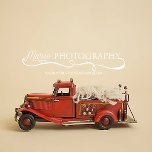 Fire truck digital backdrop! Super cute! 4 files included with download! Instant downloads!