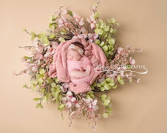 Instant Download newborn wreaths! Newborn prop wreath digital backdrop! 3 files included!