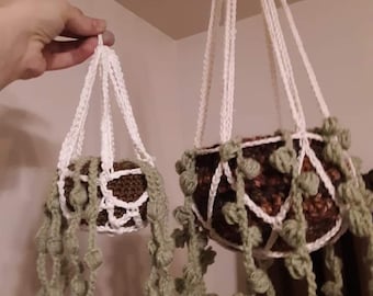 Crochet hanging plant