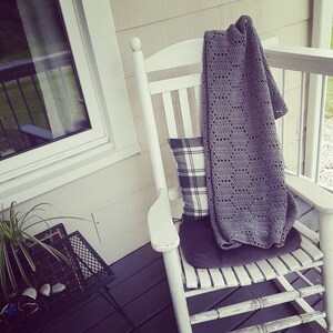 Honeycomb throw