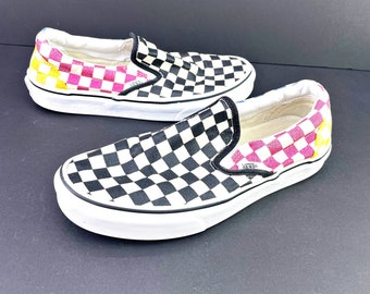coral checkered vans