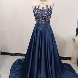Navy Blue Prom Dress,Embroidery Wedding Dresses,Evening Dress Elegant,Formal Evening Gown For Women,Mother Of The Bride Dress Long Train