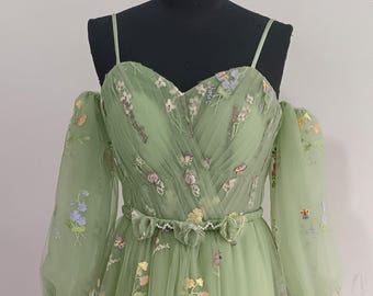 Green Floral Prom Dress With Detachable Sleeves,Homecoming Gown,Prom Dress Fairy,Outdoor Wedding Dress,Dress For Photo Shoot,Party Dress