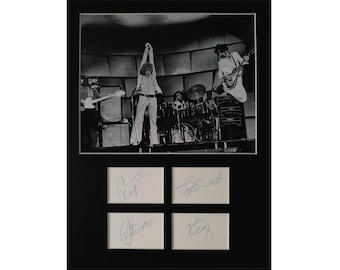 THE WHO AUTOGRAPH photo display Roger Daltrey Pete Townshend Keith Moon John Entwistle