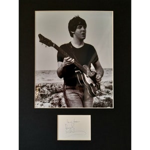 PAUL McCARTNEY AUTOGRAPH photo display
