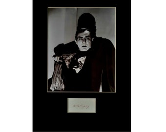 BELA LUGOSI AUTOGRAPH photo display Dracula