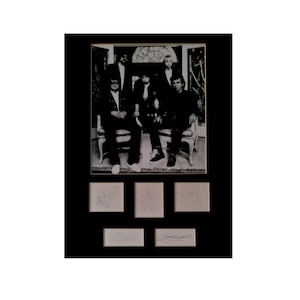 The TRAVELING WILBURYS AUTOGRAPH photo display George Harrison Roy Orbison Bob Dylan Tom Petty Jeff Lynne