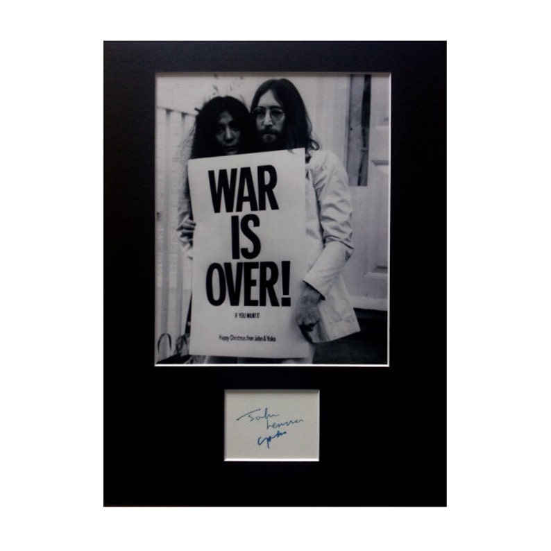 JOHN LENNON Yoko Ono AUTOGRAPH photo display image 1