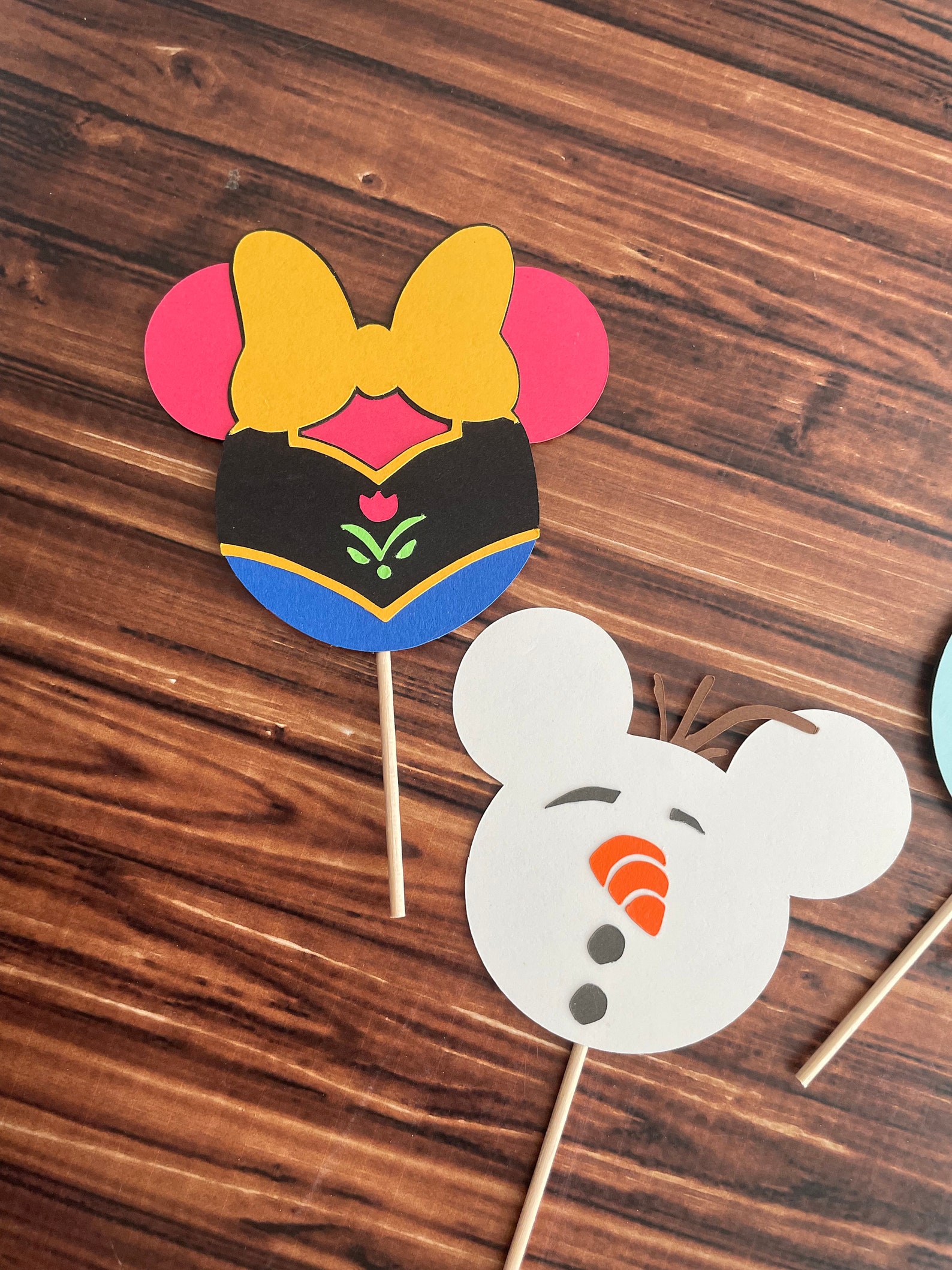 Frozen Ice Queen Cupcake Toppers Frozen Inspired Cupcake Etsy