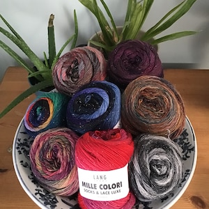 Mille Colori Socks & Lace Luxe