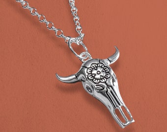 Collar de cráneo de buey floral / Hecho a mano por Rad Patch Co