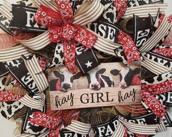 Farmhouse Cow Wreath, Hay Girl Hay Farmhouse Wreath, cow Wreath, Farmhouse Door Decor, Country Farmhouse Decoration, Kitchen Wall Decor