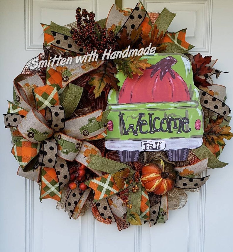 Fall Pick Up Truck Wreath Pick Up Truck Farm Wreath Green Pickup Truck Wreath Vintage Truck Wreath Farmhouse Wreath Fall Truck Wreath